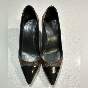 Authentic Louis Vuitton Pumps 39